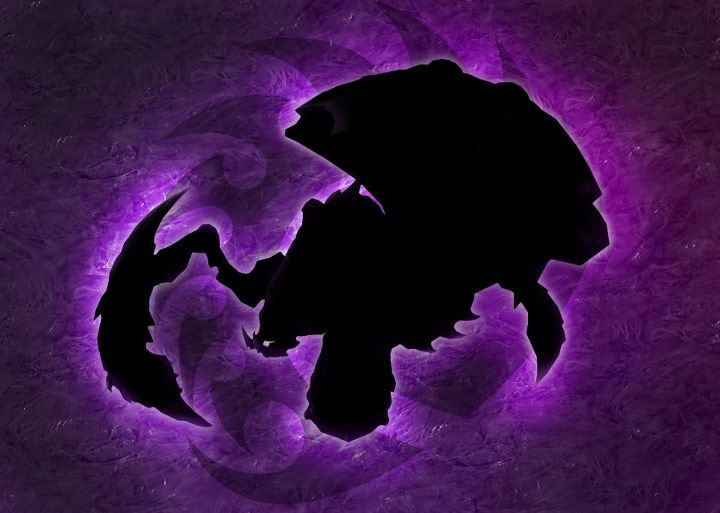 La silhouette d'une nouvelle unité Zerg de Heart of the Swarm.